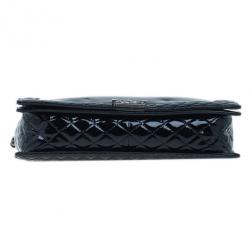 Pre Owned Chanel Black Patent Leather Boy Reverso Jumbo Flap Bag