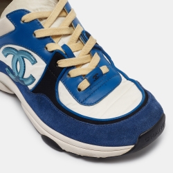 Pre Owned Chanel Blue/White Suede and Neoprene CC Low Top Sneakers Size 37