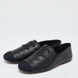Pre Owned Chanel Black Leather CC Slip On Loafers Size 39