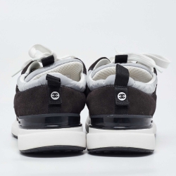 Pre Owned Chanel Black/Grey Nylon and Suede CC Logo Lace Up Sneakers Size 40