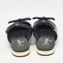 Pre Owned Chanel Black Leather and Canvas CC Bow Cap Toe Slingback Flat Sandals Size 40.5