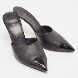 Pre Owned Chanel Black Leather and Patent CC Faux Pearl Heel Mules Size 39