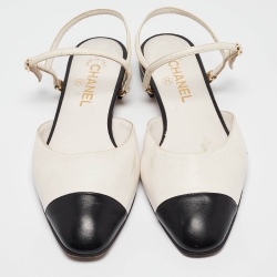 Pre Owned Chanel White/Black Leather CC Cap Toe Ankle Strap Flats Size 40.5