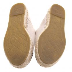 Pre Owned حذاء إسبادريلز شانيل غطاء مقدمة CC جلد مونوكروم مقاس 37