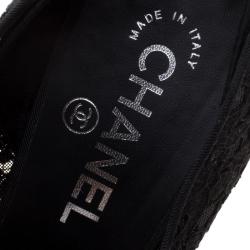 مملوكة مسبقًا Chanel Black Lace Pointed Toe Pumps Size 39.5