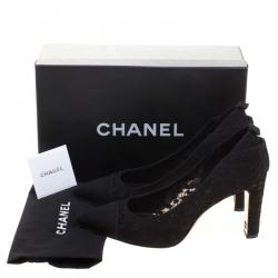 مملوكة مسبقًا Chanel Black Lace Pointed Toe Pumps Size 39.5