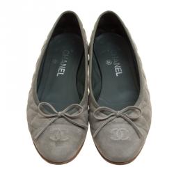 مملوكة مسبقًا حذاء فلات باليه شانيل فيونكة CC نوبوك مبطن كاكي مقاس 39