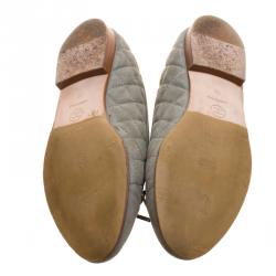 مملوكة مسبقًا حذاء فلات باليه شانيل فيونكة CC نوبوك مبطن كاكي مقاس 39