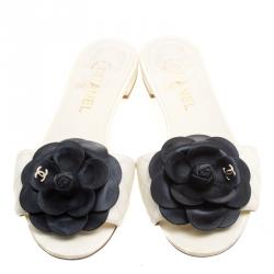 مملوكة مسبقًا Chanel Cream Quilted Leather Camellia Embellished Flat Slides Size 38