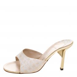 Pre Owned Chanel Ivory Canvas Slides Size 38