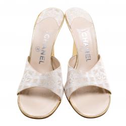 Pre Owned Chanel Ivory Canvas Slides Size 38