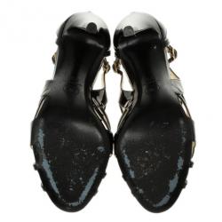 مملوكة مسبقًا Chanel Black Patent Strappy Sandals Size 37.5