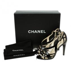 مملوكة مسبقًا Chanel Black Patent Strappy Sandals Size 37.5