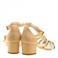 مملوكة مسبقًا صندل شانيل CC جلد سيور متعددة الألوان مقاس 38.5