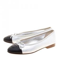 Pre Owned Chanel Metallic Monochrome Embossed Leather CC Cap Toe Bow Ballet Flats Size 36