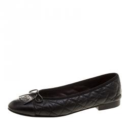 Chanel Black Quilted Leather CC Bow Ballet Flats Size 38 Chanel