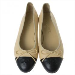 مملوكة مسبقًا Chanel Beige Leather CC Cap Toe Ballet Flats Size 38