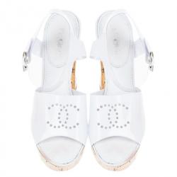 مملوكة مسبقًا Chanel White Patent Cork Heel Ankle Strap Sandals Size 37