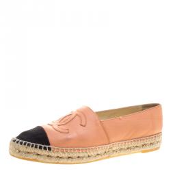 Pre Owned حذاء إسبادريل شانيل CC سويدي برتقالي فلوروسينت مقاس 39