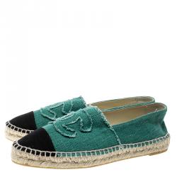 Pre Owned Chanel Green/Black Canvas CC Espadrilles Size 42