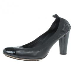 مملوكة مسبقًا Chanel Black Leather Elastic Ballet Pumps Size 39
