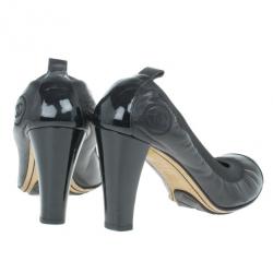 مملوكة مسبقًا Chanel Black Leather Elastic Ballet Pumps Size 39