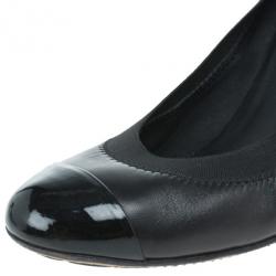 مملوكة مسبقًا Chanel Black Leather Elastic Ballet Pumps Size 39
