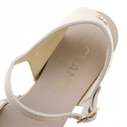 Chanel White Leather Chain Detail Ankle Strap Platform Sandals Size 37
