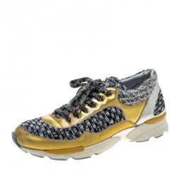 مملوكة مسبقًا حذاء رياضي شانيل تويد وجلد ميتاليك مقاس 40.5