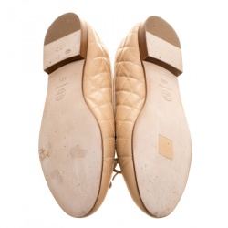 Pre Owned Chanel Beige Quilted Leather CC Bow Ballet Flats Size 40.5
