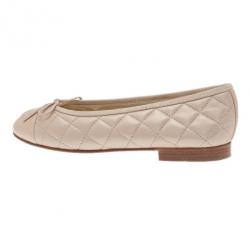 Pre Owned Chanel Gold Quilted Leather Ballet Flats Size 35