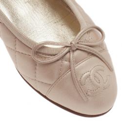 Pre Owned Chanel Gold Quilted Leather Ballet Flats Size 35