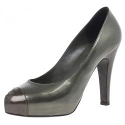 Pre Owned Chanel Metallic CC Cap Toe Pumps Size 38
