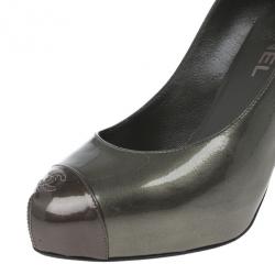 Pre Owned Chanel Metallic CC Cap Toe Pumps Size 38