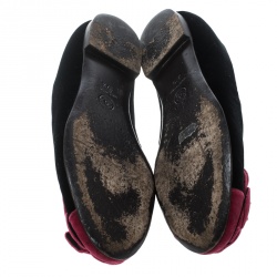 Pre Owned Chanel Black/Pink Velvet Camelia Flower Ballet Flats Size 37.5