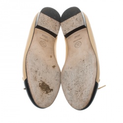 Pre Owned Chanel Two Tone Leather CC Cap Toe Bow Ballet Flats Size 35.5