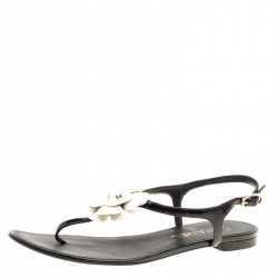 Chanel Black/White Leather Camellia Thong Sandals Size 38