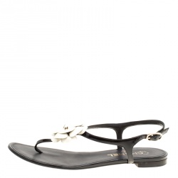 Chanel Black/White Leather Camellia Thong Sandals Size 38
