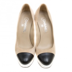 مملوكة مسبقًا Chanel Beige Suede and Black Leather Cap Toe Platform Pumps Size 38