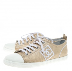 مملوكة مسبقًا Chanel Metallic Gold Canvas Tennis CC Low Top Sneakers Size 36.5