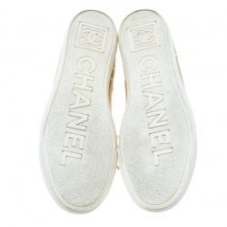 مملوكة مسبقًا Chanel Metallic Gold Canvas Tennis CC Low Top Sneakers Size 36.5