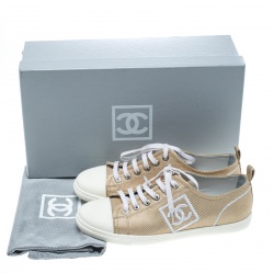 مملوكة مسبقًا Chanel Metallic Gold Canvas Tennis CC Low Top Sneakers Size 36.5