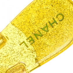 مملوكة مسبقًا صندل شانيل فلات كاميليا CC جيلي أصفر مقاس 37