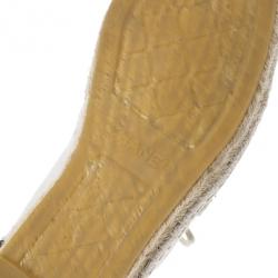 مملوكة مسبقًا Chanel CC Canvas Espadrille Sneakers Size 39