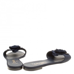 Pre Owned Chanel Oxford Blue Canvas CC Camellia Flat Slides Size 39