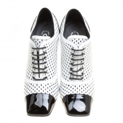 Chanel Monochrome Perforated Leather Lace Up Ankle Booties Size 39.5