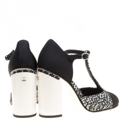 Pre Owned Chanel Black/Monochrome Tweed Fabric Chain T Strap Pumps Size 40
