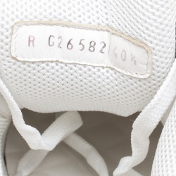 مملوكة مسبقًا حذاء رياضي شانيل CC كانفاس مونوكرومي وسويدي بأربطة مقاس 39