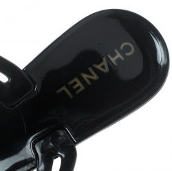 مملوكة مسبقًا Chanel Monochrome Jelly Camellia Thong Sandals Size 38