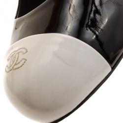 Pre Owned Chanel Black & White Patent CC Cap Toe Pumps Size 37